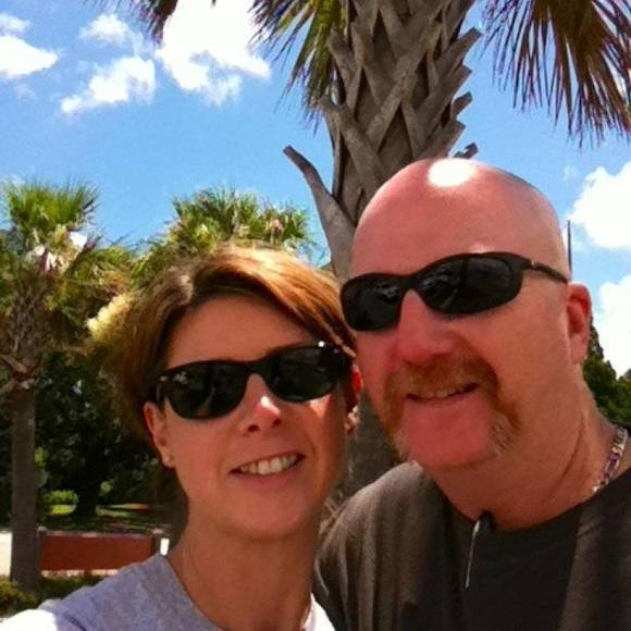 Meet your Posher, Sandy - Picture 1 of 1